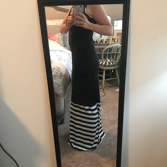 THML Dresses & Skirts - THML Color block Maxi Dress